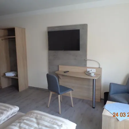 An Der Linde Konukevi 3*