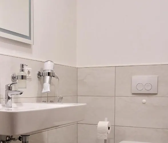 An Der Linde 3* Herbsleben